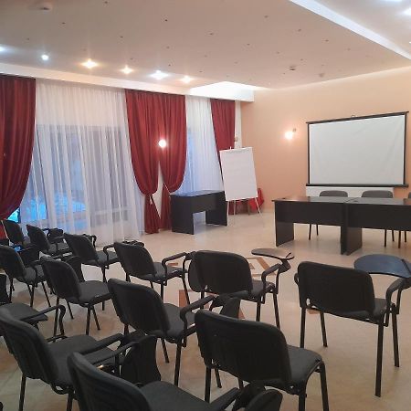 Hotel Miraj Poiana Brasov Buitenkant foto