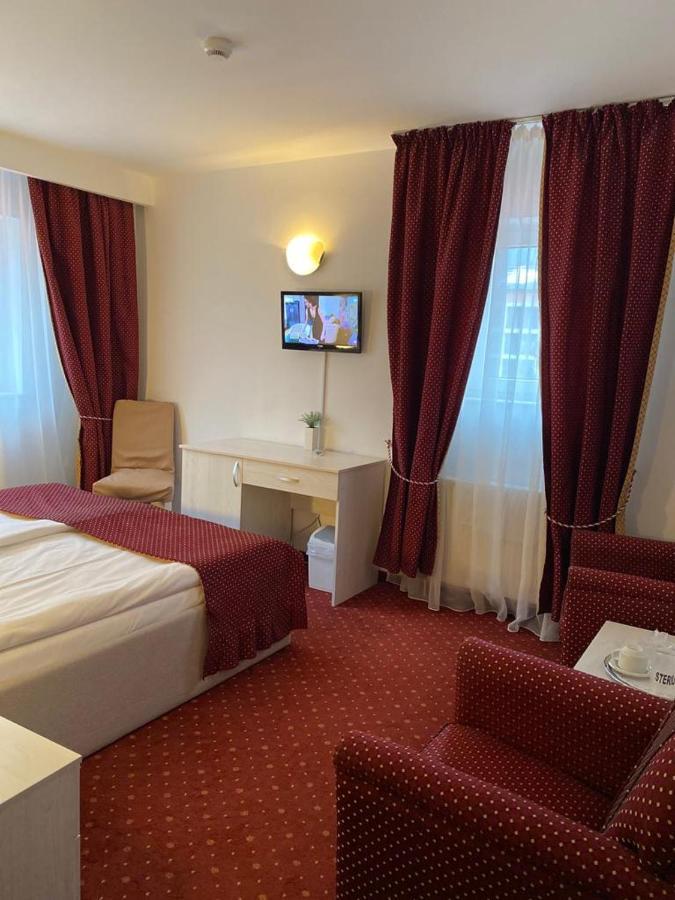 Hotel Miraj Poiana Brasov Buitenkant foto